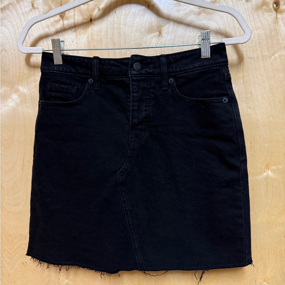 Old Navy Black Mini Skirt